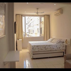 Copacabana Vista Mar Studio, Som Estéreo em Todos os Ambientes, Amplo, internet 120Mb